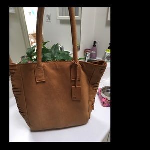 Leather tote bag